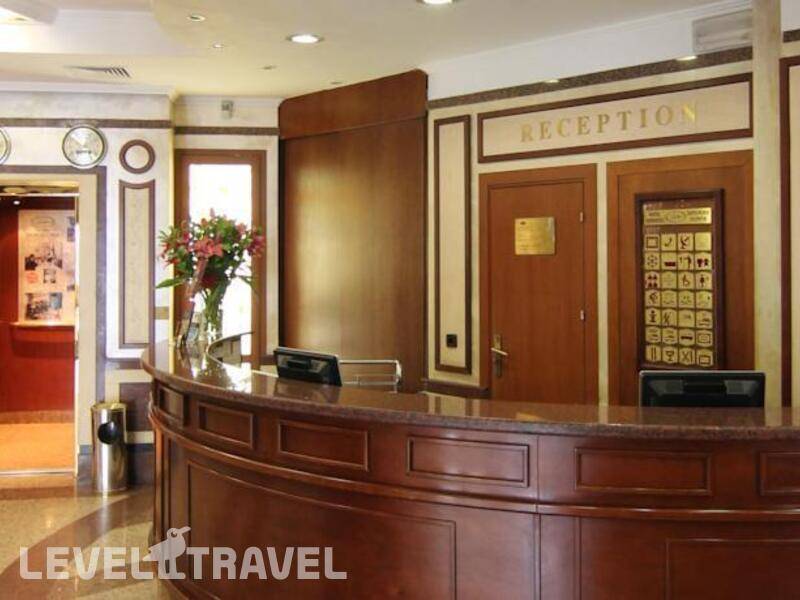 Фотография Downtown Hotel