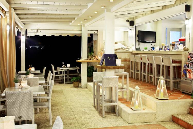 Chc Coriva Beach Hotel
