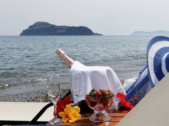 Indigo Mare Hotel Apartments