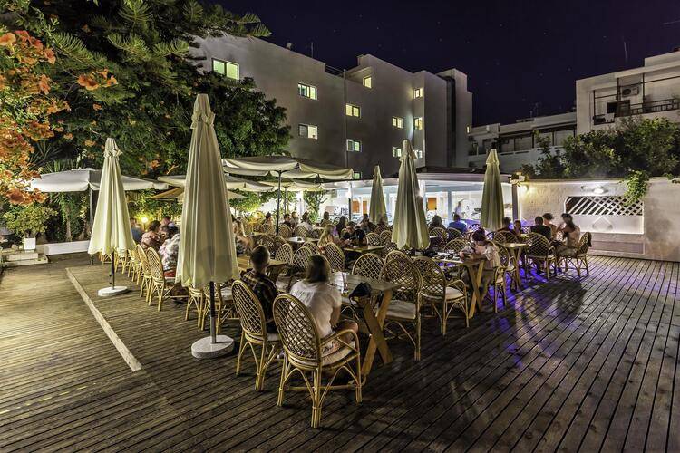 Sergios Hotel