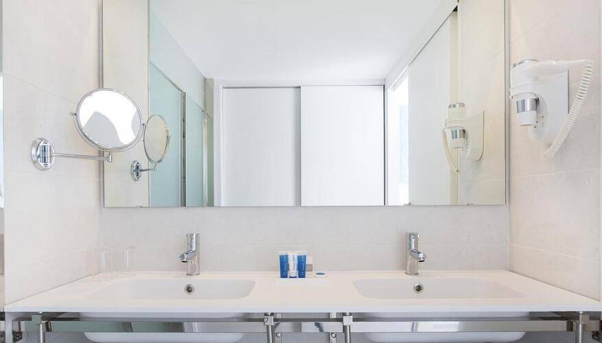 Reverence Life Hotel (Ex.Msh Mallorca Senses Hotel Santa Ponsa) (Adults Only 16+)