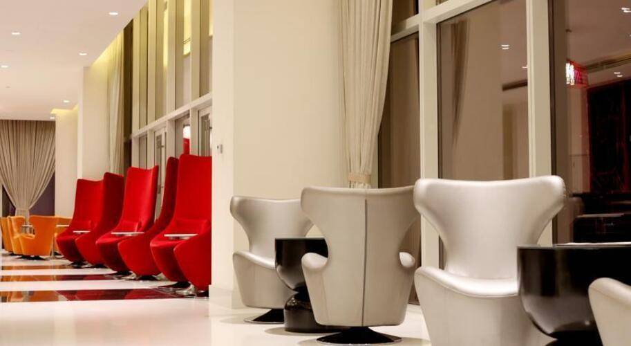 Cinnamon Red Hotel