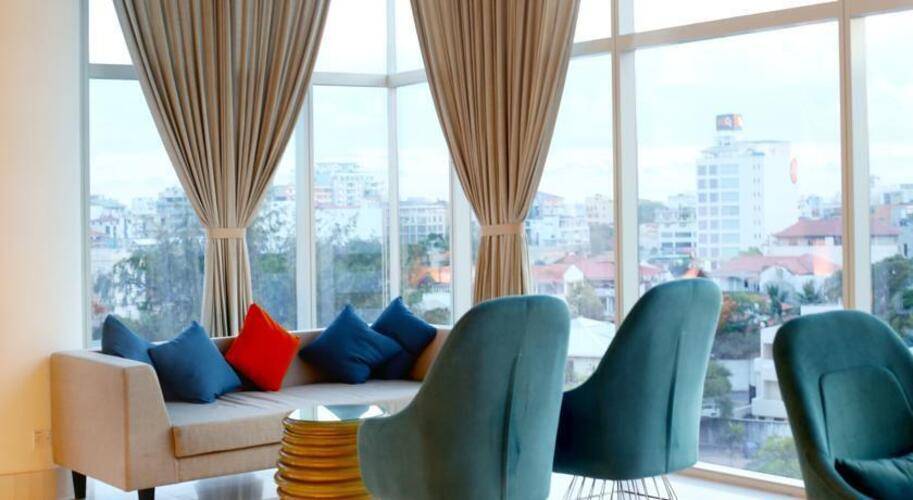 Cinnamon Red Hotel