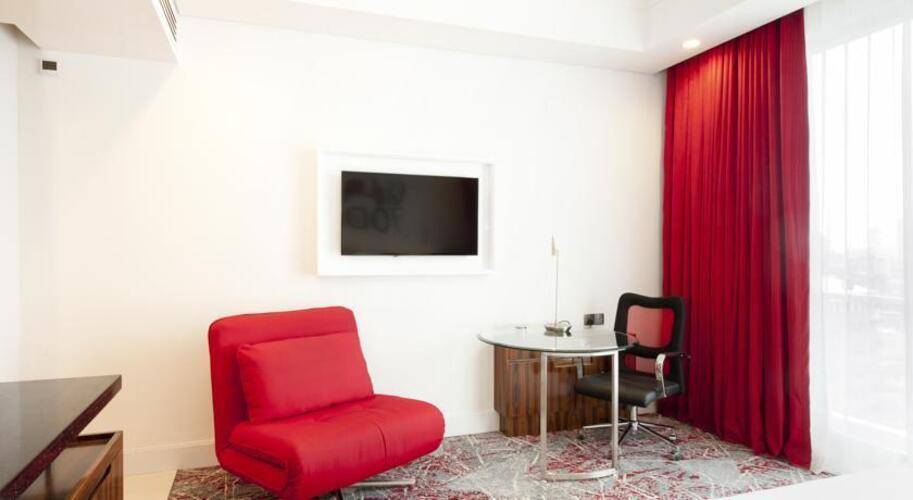 Cinnamon Red Hotel