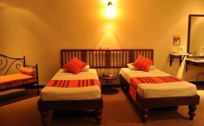 Colombo City Hotel