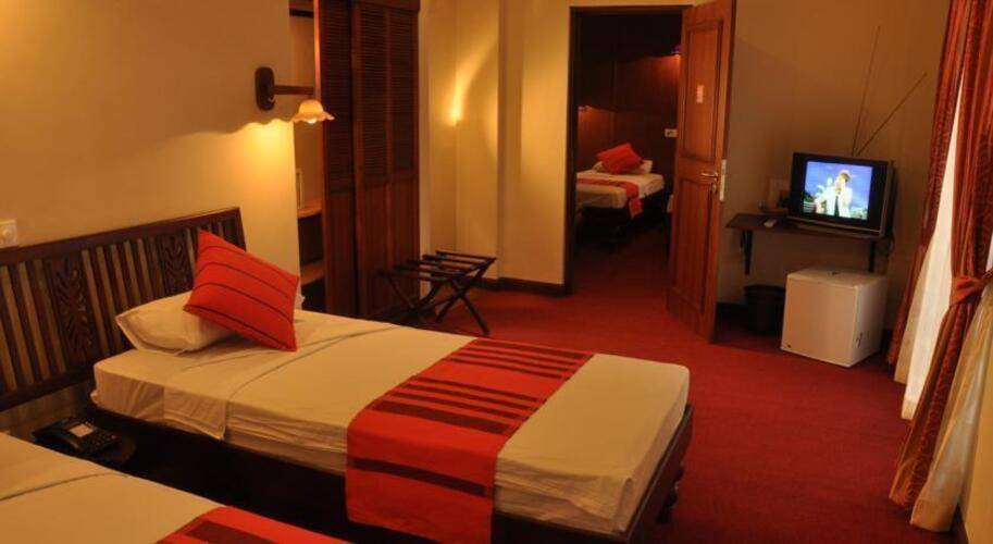 Colombo City Hotel