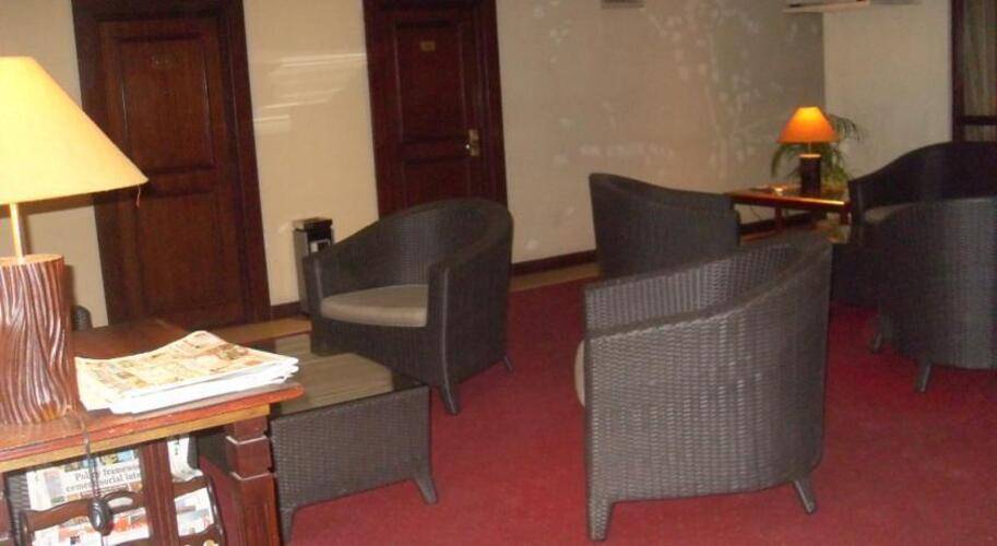 Colombo City Hotel