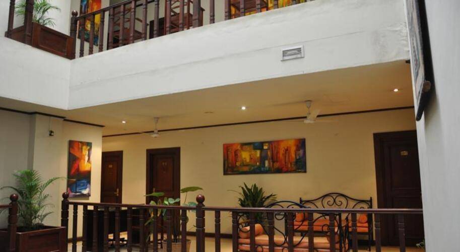 Colombo City Hotel