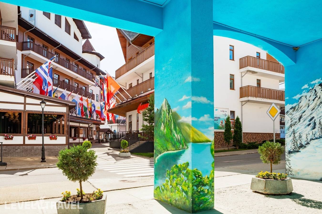 Изображение отеля 8