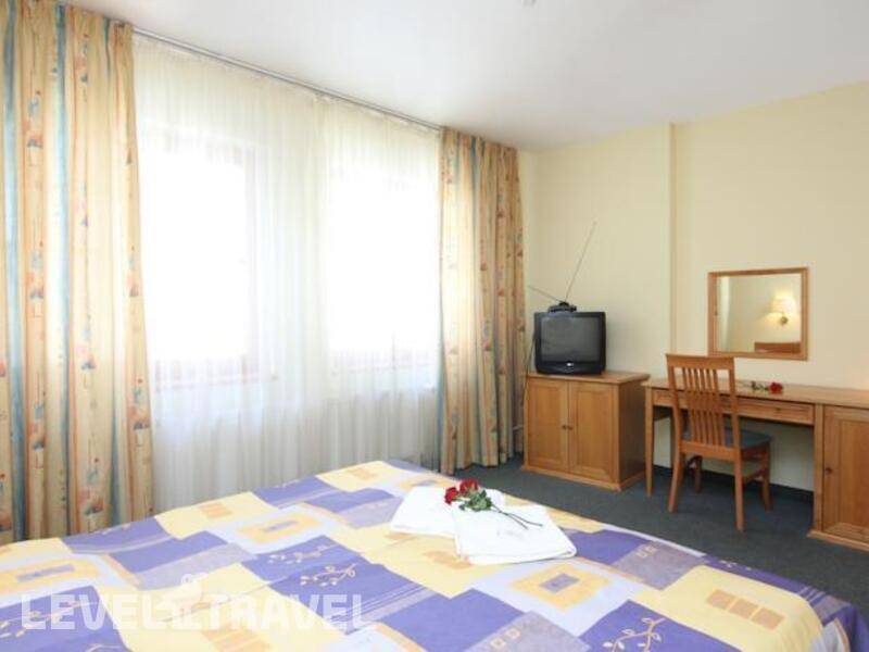 Фотография Claris Hotel
