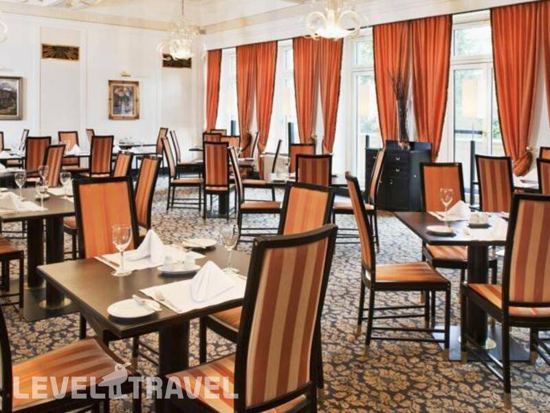 Фотография International Hotel