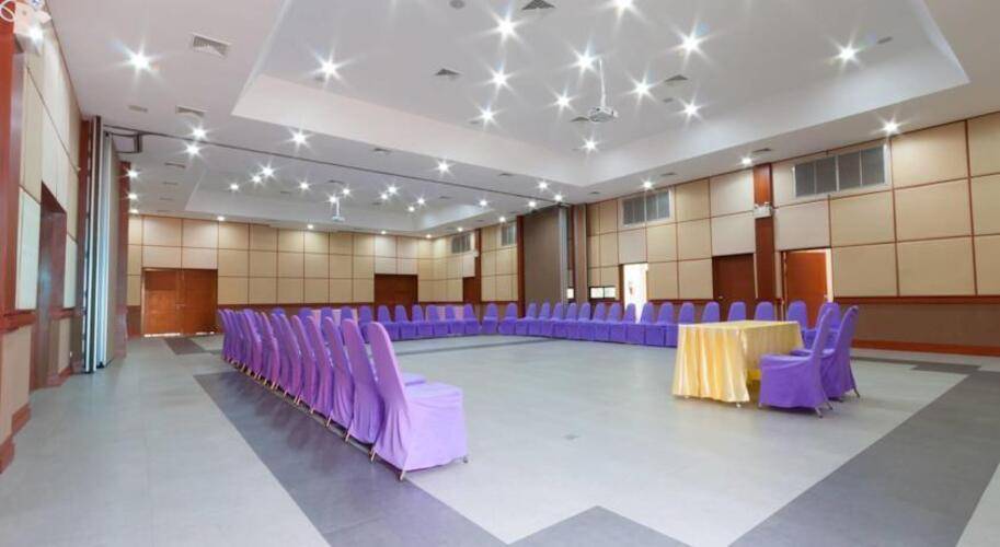 Xanadu Beach Resort