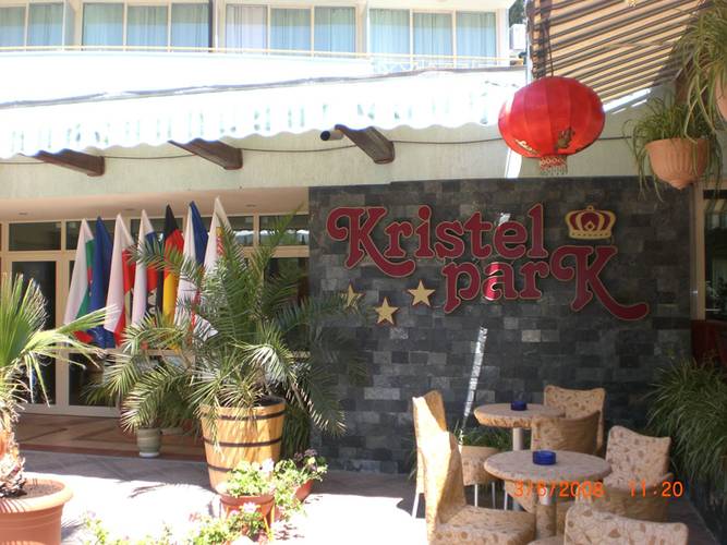 Kristel Park Hotel