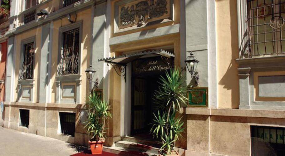 Giglio Del Opera Hotel