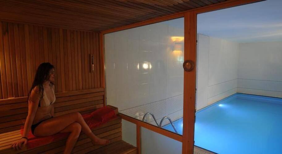 Ata Park Hotel