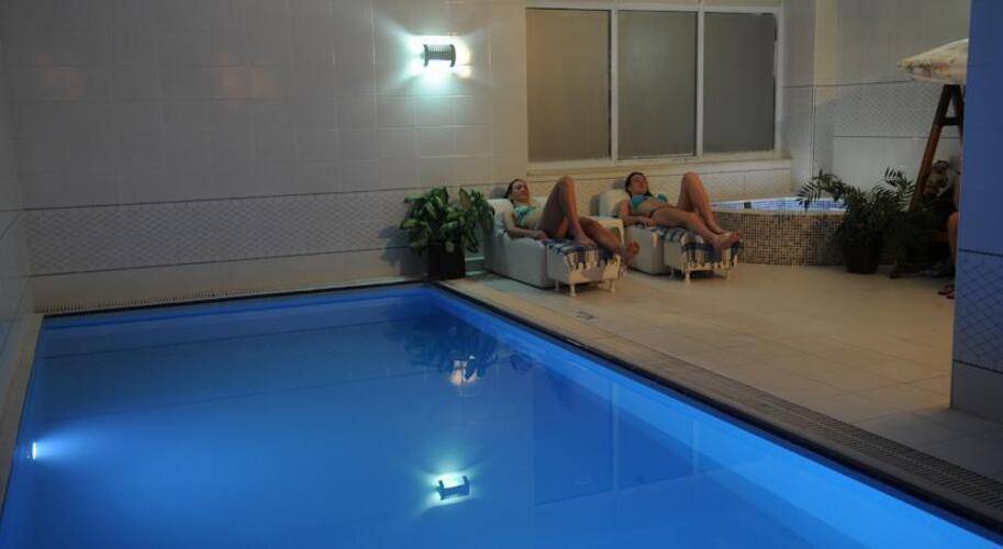Ata Park Hotel