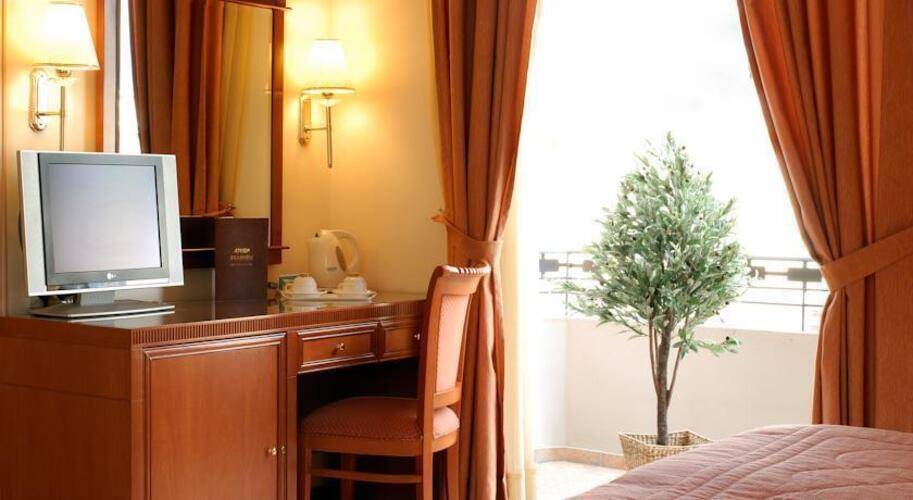Athens Atrium Hotel & Jacuzzi Suites