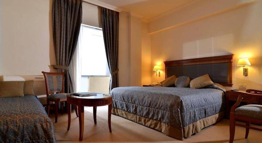 Athens Atrium Hotel & Jacuzzi Suites