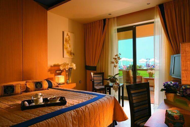 Atlantica Kalliston Hotel (Adults Only 14+) (Ex. Grecotel Kalliston)