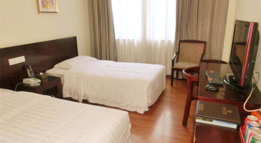 Baiyun City Hotel
