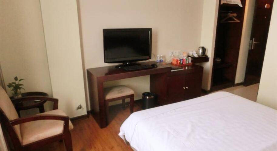 Baiyun City Hotel
