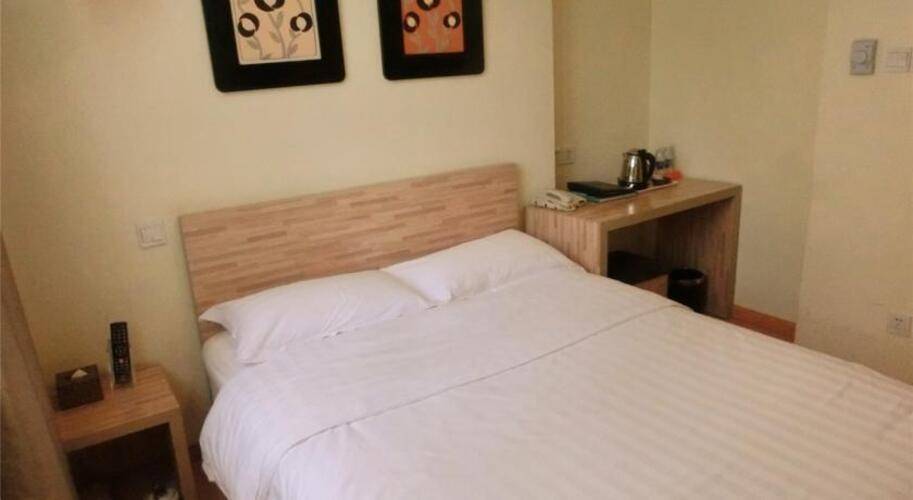 Baiyun City Hotel