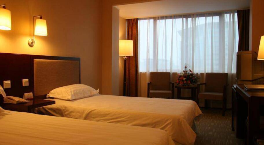 Chong Wen Men Hotel