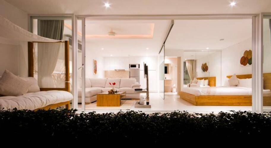 Code Hotel