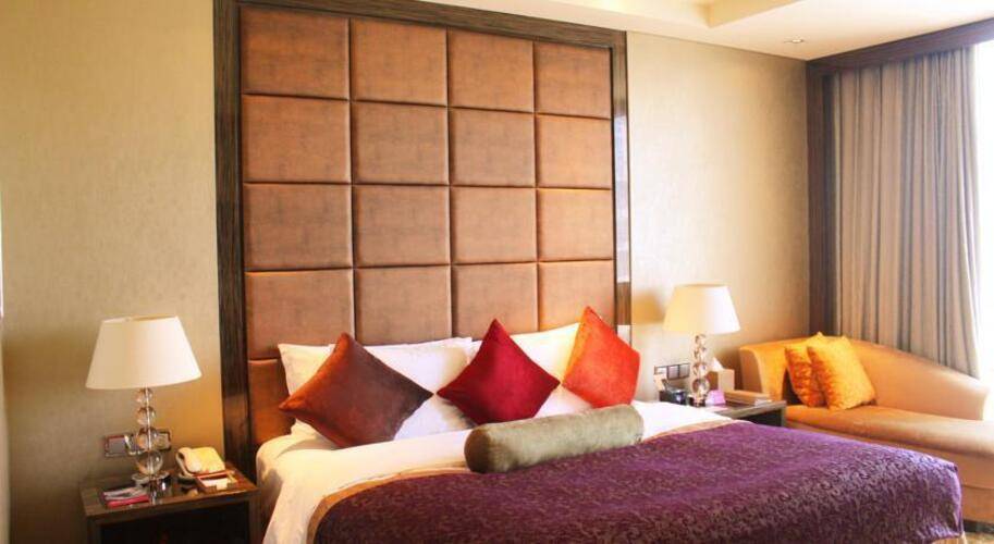 Crowne Plaza Chaoyang U Town Hotel