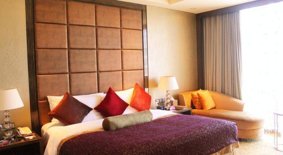 Crowne Plaza Chaoyang U Town Hotel