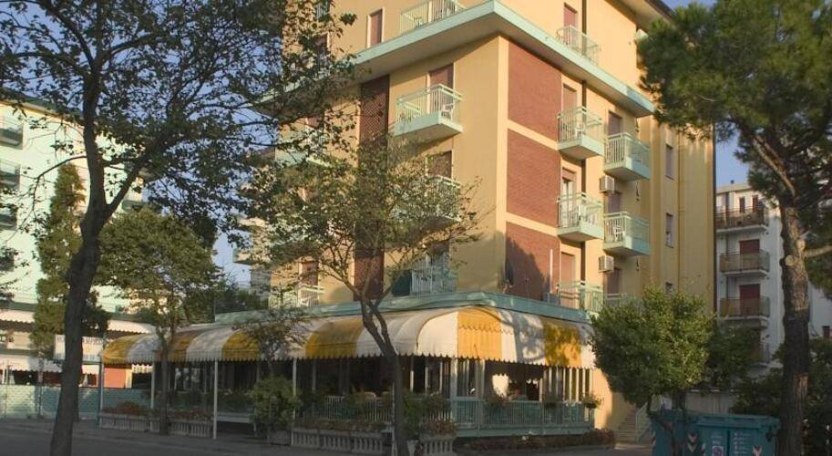 Tampico Hotel