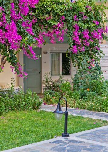 Dedalos Beach Hotel