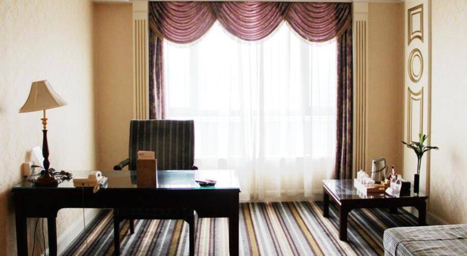 The Seagull On The Bund Hotel