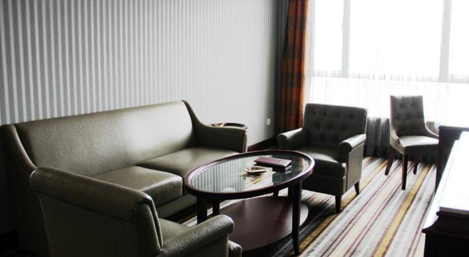 The Seagull On The Bund Hotel