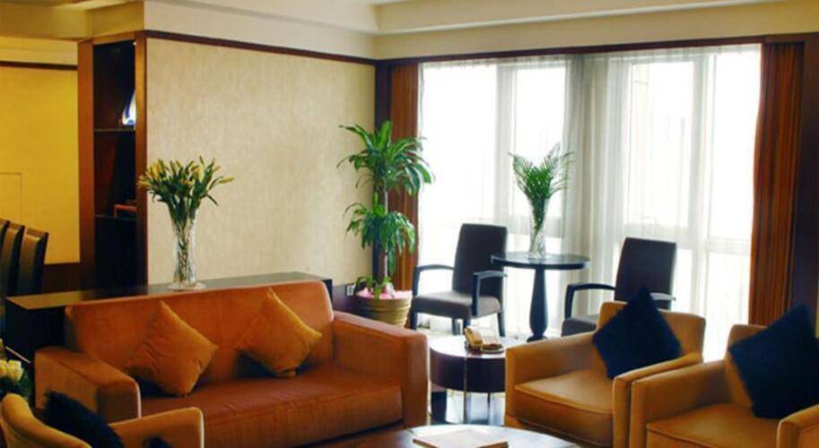 Kuntai Royal Hotel
