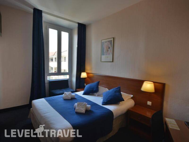 Фотография Univers Hotel