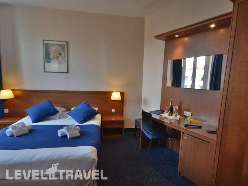 Фотография Univers Hotel