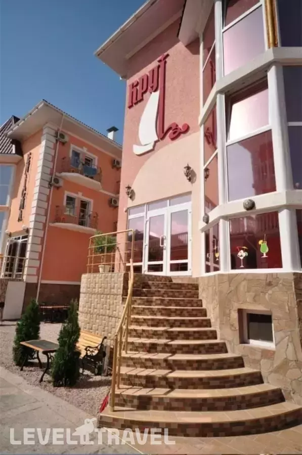 Отель Круиз