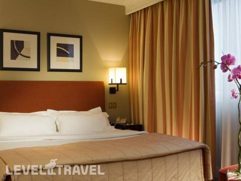 Фотография Warwick Champs Elysees Hotel Фотография Warwick Champs Elysees Hotel