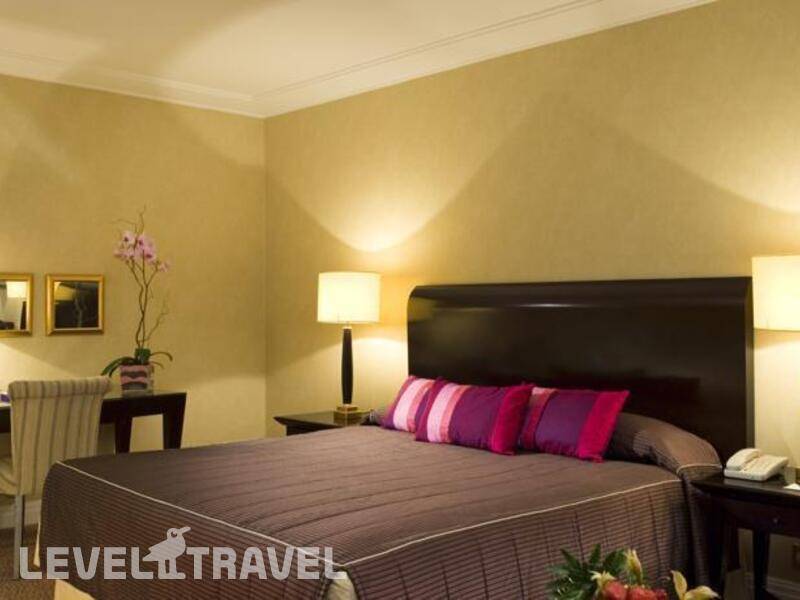 Фотография Warwick Champs Elysees Hotel Фотография Warwick Champs Elysees Hotel
