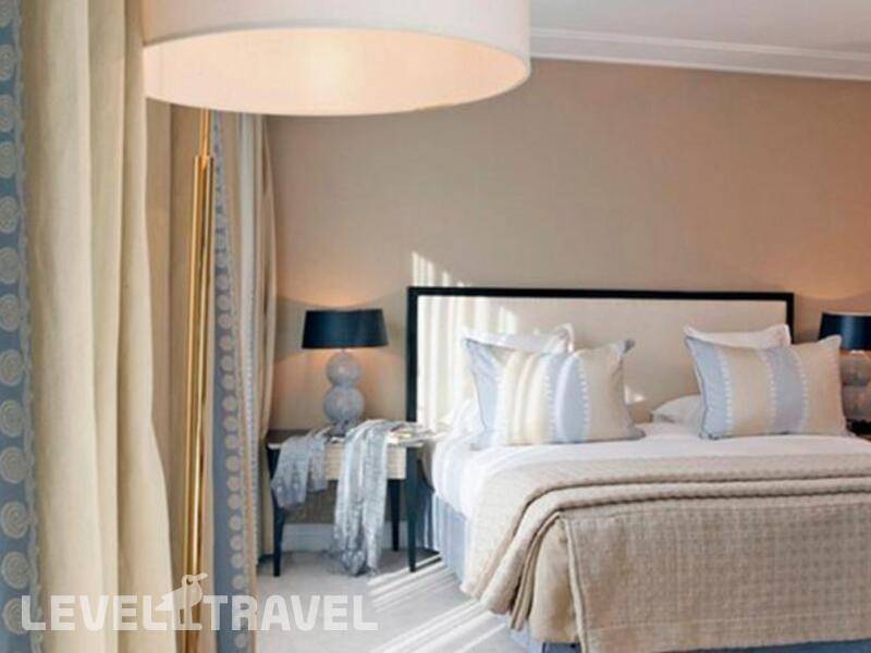 Фотография Warwick Champs Elysees Hotel Фотография Warwick Champs Elysees Hotel