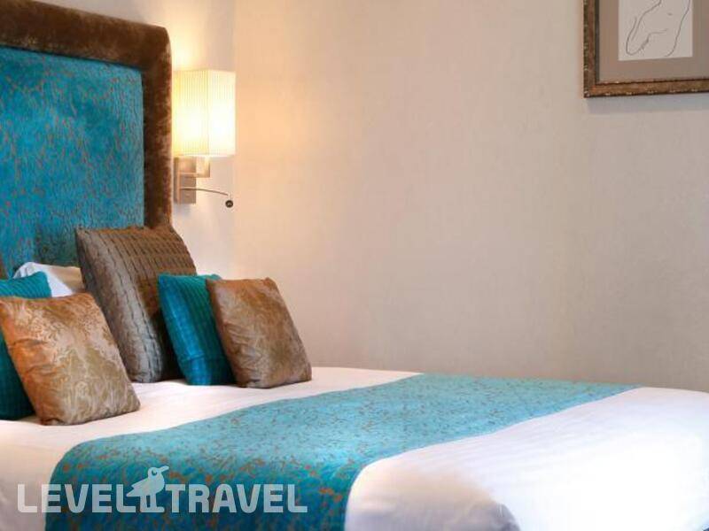 Фотография La Perouse Hotel