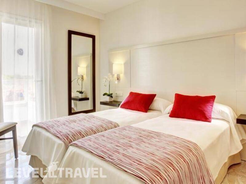 Фотография Grupotel Alcudia Suite