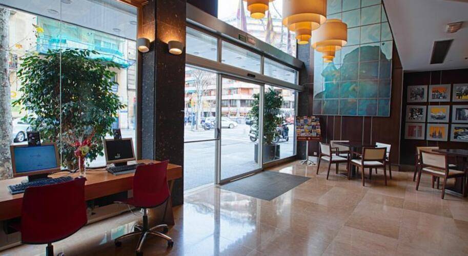 Evenia Rocafort Hotel — фото 17
