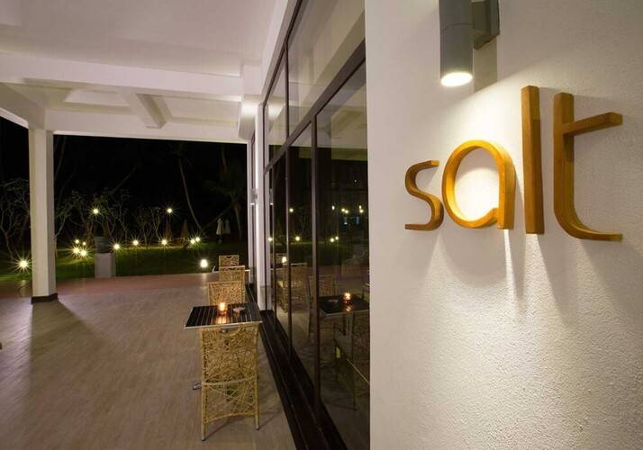 Sinagawa Beach Hotel