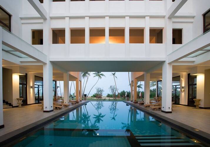 Sinagawa Beach Hotel