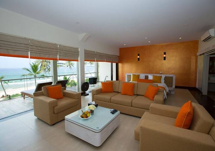 Sinagawa Beach Hotel