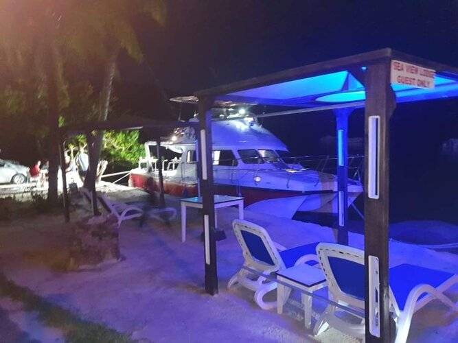Sea View Lodge