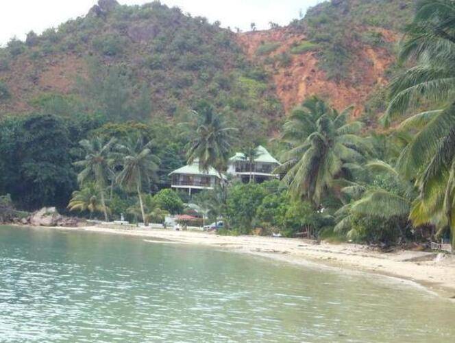 Sea View Lodge