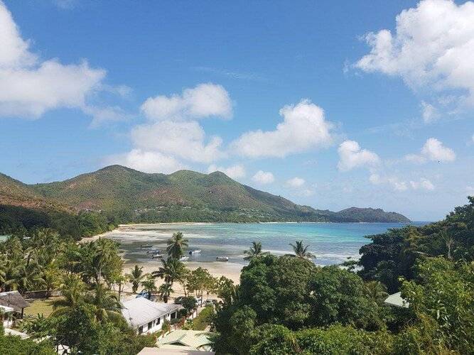 Sea View Lodge
